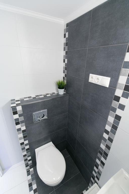 Sleek Minimalist Studio At Inner City Budapesta Exterior foto